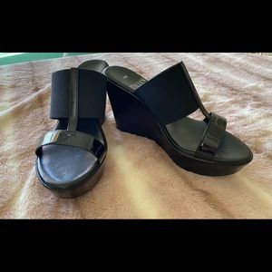 Black wedge sandals